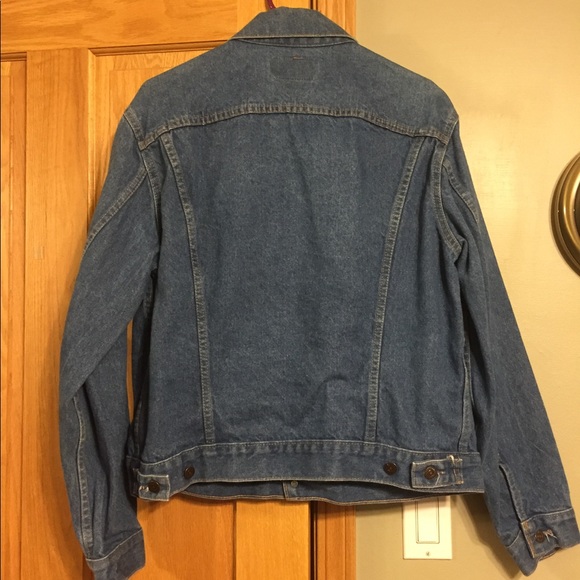 Vintage Levi's denim jacket - Picture 5 of 7
